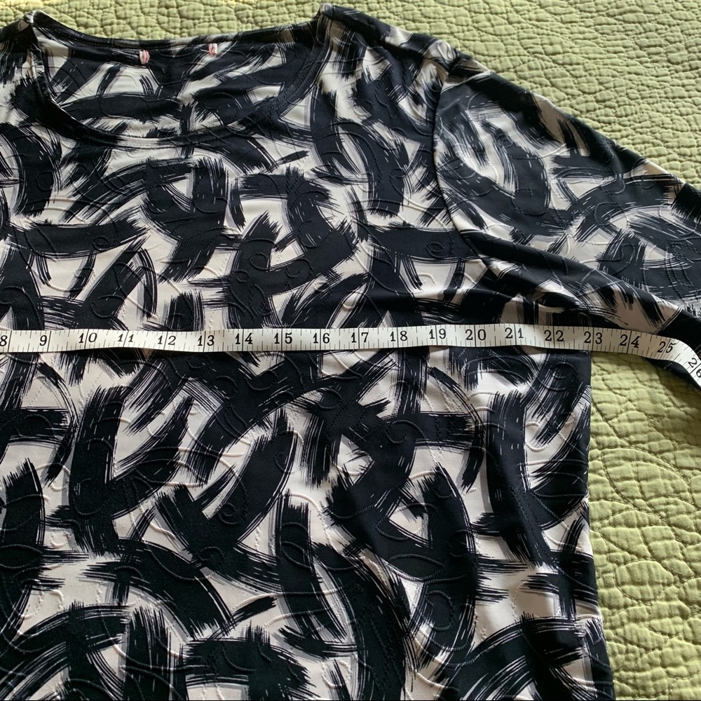 Wash & Wear Black & White Top Size XL - Picture 6 of 10